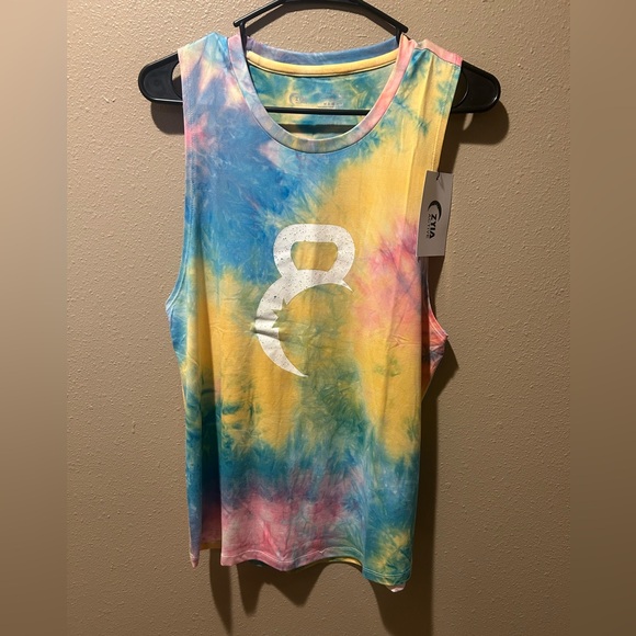 ZYIA Tops - NWT ZYIA Kettle Moon‎ Tank